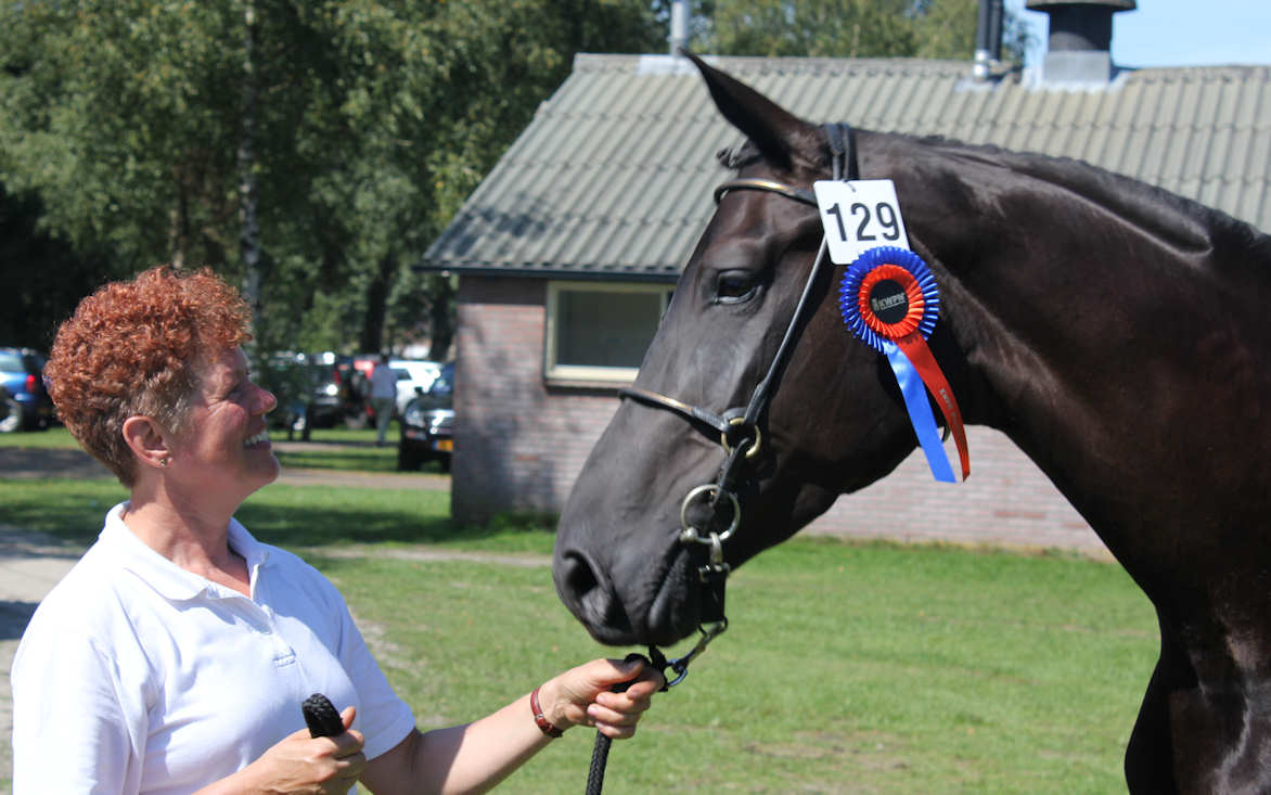 Carina and Linda in Ermelo 2010