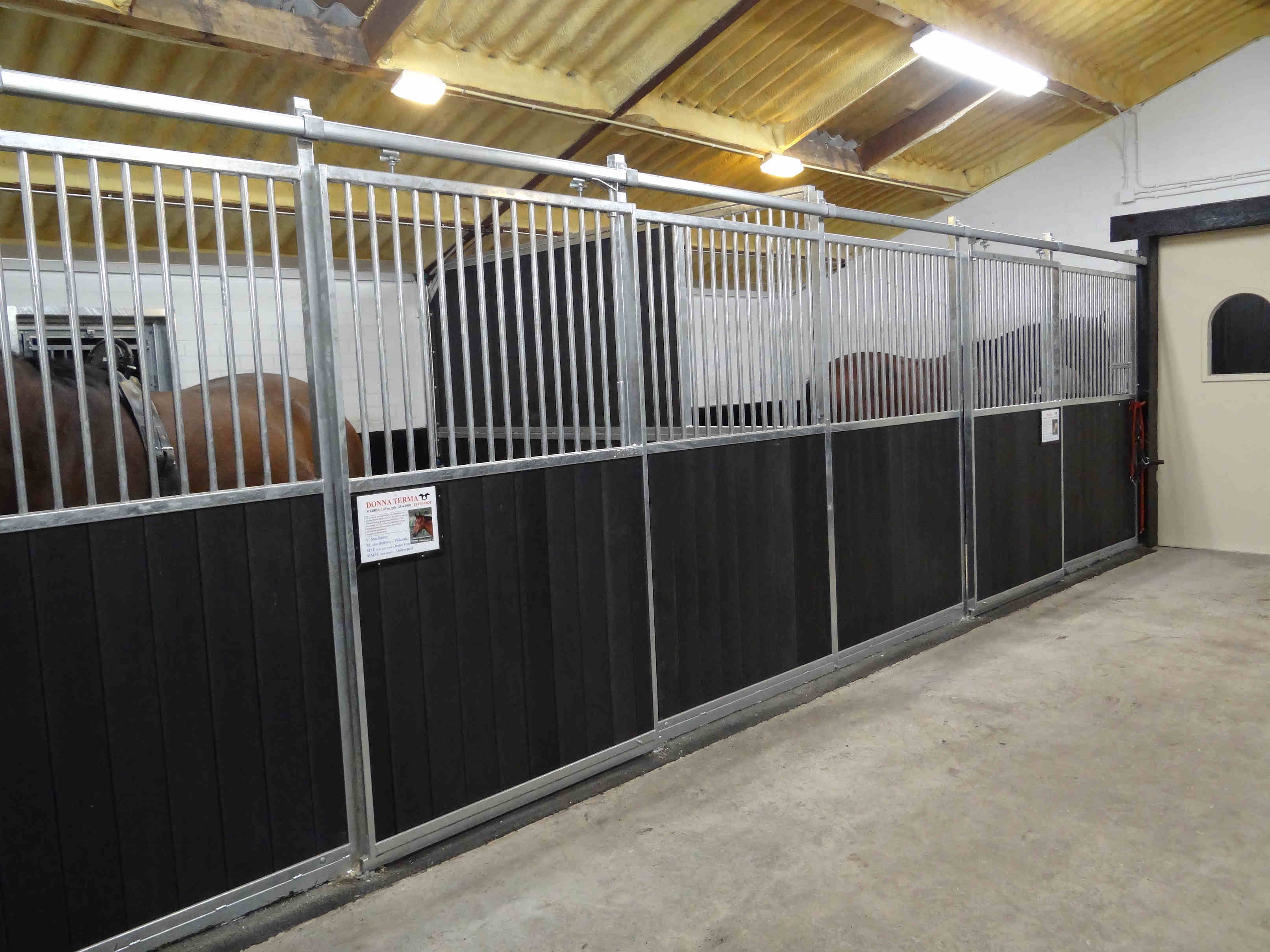 2 new mare foal stalls